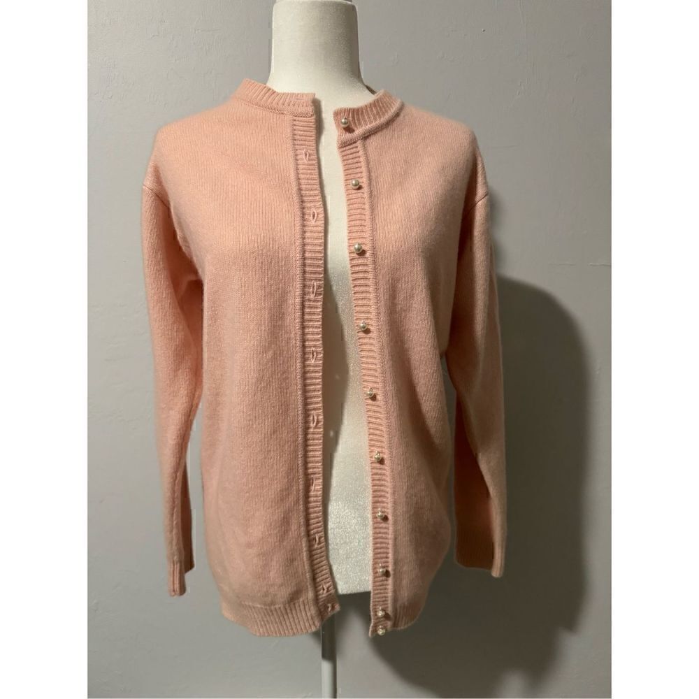 Liz Claiborne size 2 Lambswool angora Rabbit hair blend pearls buttons